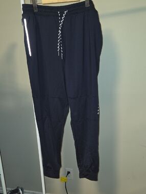 Men's Black Reflective-Trim Jogger Sweatpants